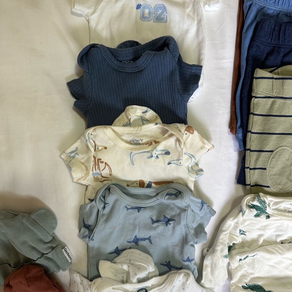 NB Carters Gerber Baby Clothing bundle with Stripes and Patterns - Picture 3 of 10